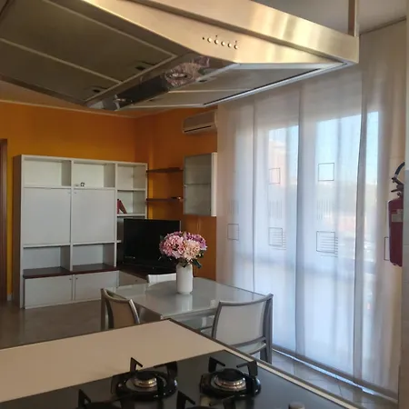 Apartment M&b - *